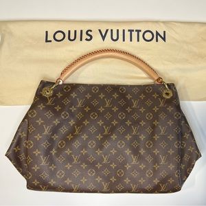 Louis Vuitton Tote Bag